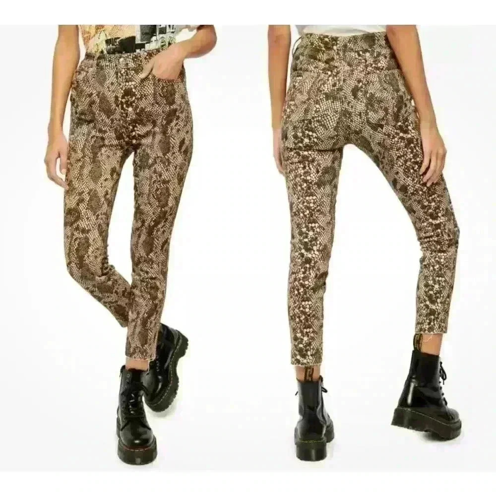 Free People Raw Hem Two Faced Snakeskin Women’s Size 24 Skinny